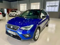 Usado Seat Arona FR 90 CV (66 kW) 2021 Azul SUV