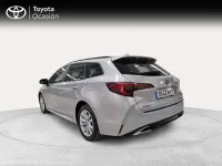 Usado Toyota Corolla Active 140 CV (102 kW) 2025 Plateado Familiar