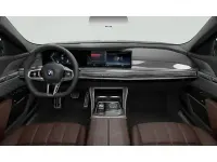 Usado BMW M760e 571 CV (419 kW) 2025 Negro Berlina