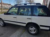 Usado Land Rover Range Rover 136 CV (100 kW) 1999 Blanco SUV