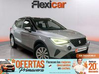 Usado Seat Arona Style 110 CV (80 kW) 2023 Gris / plata SUV