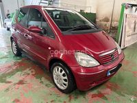 Usado Mercedes A170 Elegance 95 CV (69 kW) 2003 Rojo Monovolumen
