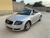 Usado Audi TT Roadster 150 CV (110 kW) 2001 Gris / plata Descapotable