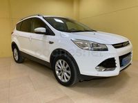 Usado Ford Kuga Titanium 120 CV (88 kW) 2016 Blanco SUV