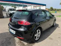 Usado Seat Leon Sport 160 CV (117 kW) 2011 Negro Utilitario