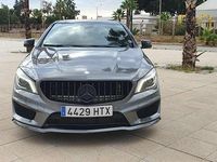 Usado Mercedes CLA220 AMG line 170 CV (125 kW) 2013 Gris / plata Berlina