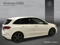 Usado Mercedes B200 AMG line 150 CV (110 kW) 2023 Blanco polar Utilitario