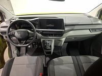 Usado VW Transporter 150 CV (110 kW) 2026 Warm green metalizado Van