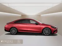Nuevo Mercedes CLA180 73 CV (53 kW) 2026 Rojo Berlina