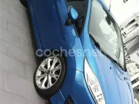 Usado Ford Fiesta Sport 125 CV (91 kW) 2014 Azul Utilitario