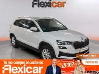 Usado Skoda Karoq Ambition 150 CV (110 kW) 2022 Blanco SUV