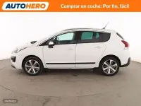 Usado Peugeot 3008 Allure 130 CV (95 kW) 2015 Blanco Familiar