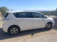 Usado Toyota Verso Active 126 CV (92 kW) 2010 Blanco Monovolumen
