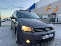 Usado VW Touran Advance 140 CV (102 kW) 2015 Gris / plata Monovolumen