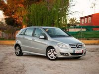 Begagnad Mercedes B180 109 HK (80 kW) 2010 Grå Minibuss
