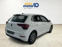 Usado VW Polo Life 95 CV (69 kW) 2023 Blanco Utilitario