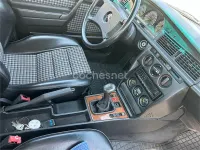 Usado Mercedes 190 195 CV (143 kW) 1989 Beige Berlina