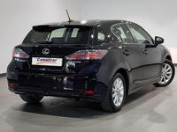 Usado Lexus CT200h 136 CV (100 kW) 2013 Negro Utilitario