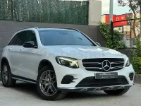 Usado Mercedes GLC220 AMG line 170 CV (125 kW) 2016 Blanco SUV