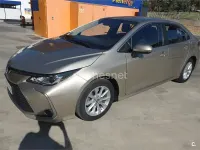 Usado Toyota Corolla Eco 122 CV (89 kW) 2022 Beige Berlina