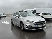 Usado Ford Mondeo Titanium 150 CV (110 kW) 2021 Gris / plata Berlina