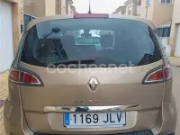 Usado Renault Scénic III Bose Edition 110 CV (80 kW) 2016 Beige Monovolumen