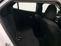 Usado Peugeot 2008 Active 110 CV (80 kW) 2022 Blanco SUV
