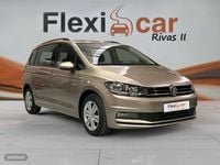 Usado VW Touran Trendline 115 CV (84 kW) 2018 Beige Monovolumen
