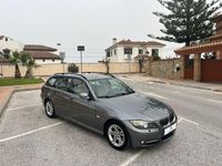 Usado BMW 320 177 CV (130 kW) 2009 Gris / plata Familiar