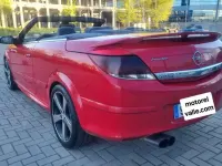 Usado Opel Astra Cosmo 150 CV (110 kW) 2008 Rojo Descapotable