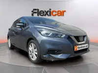 Usado Nissan Micra 101 CV (74 kW) 2020 Gris Utilitario