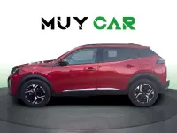 Usado Peugeot 2008 Allure 102 CV (75 kW) 2024 Rojo SUV