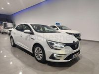 Usado Renault Mégane IV Life 115 CV (84 kW) 2021 Blanco Berlina