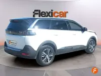 Usado Peugeot 5008 Allure 131 CV (96 kW) 2021 Blanco SUV