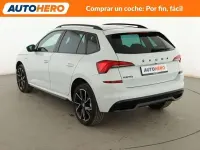 Usado Skoda Kamiq Monte Carlo 150 CV (110 kW) 2022 Blanco SUV