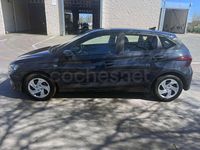 Usado Hyundai i20 100 CV (73 kW) 2021 Gris / plata Utilitario