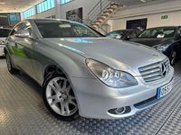 Usado Mercedes CLS320 224 CV (164 kW) 2006 Gris / plata Berlina