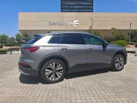 Usado Audi Q4 e-tron Advanced Plus 150 kW (204 CV) 2022 Gris SUV