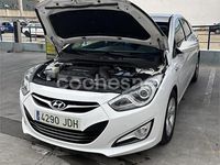 Usado Hyundai i40 115 CV (84 kW) 2015 Blanco Berlina