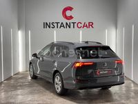 Nuevo VW Golf VIII Life 116 CV (85 kW) 2025 Gris / plata Familiar