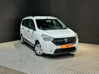 Usado Dacia Lodgy Comfort 102 CV (75 kW) 2021 Blanco Monovolumen
