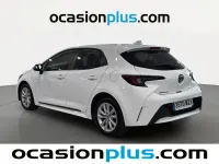 Käytetty Toyota Corolla Active 140 HP (102 kW) 2025 Valkoinen Sedan