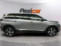 Usado Peugeot 5008 Active 131 CV (96 kW) 2019 Gris SUV