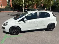 Usado Fiat Punto Sport 90 CV (66 kW) 2010 Blanco Utilitario