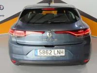 Usado Renault Mégane Zen 116 CV (85 kW) 2021 Gris Utilitario