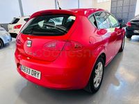 Usado Seat Leon Reference 105 CV (77 kW) 2006 Rojo Utilitario