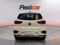 Usado MG ZS Luxury 106 CV (77 kW) 2024 Blanco SUV