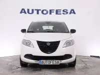 Usado Lancia Ypsilon 69 CV (50 kW) 2014 Blanco Utilitario
