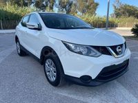 Usado Nissan Qashqai Acenta 115 CV (84 kW) 2015 Blanco SUV