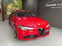 Usado Alfa Romeo Giulia Super 180 CV (132 kW) 2017 Rojo Berlina